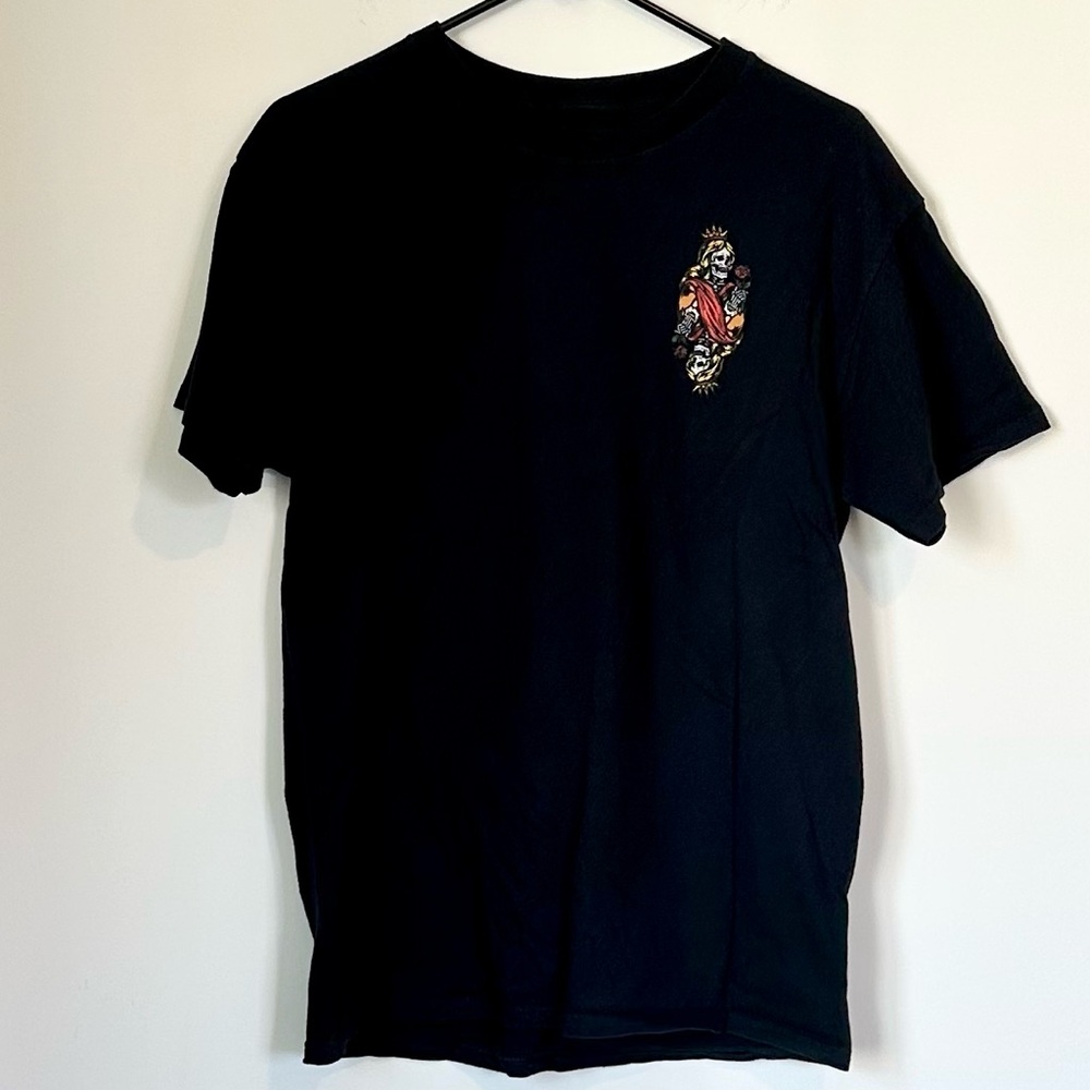 Black Skull Rose Crown Graphic Men's T-Shirt - Size: Medium